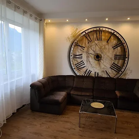 Felsenburgapartment * Hermagor-Pressegger See